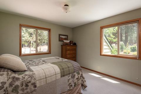 60210 Ridgeview Dr E, Bend, OR 97702 photo 18