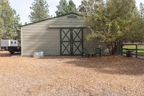 60210 Ridgeview Dr E, Bend, OR 97702 photo 35