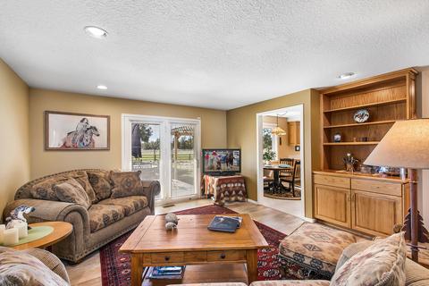 21585 Dale Rd, Bend, OR 97701 photo 6