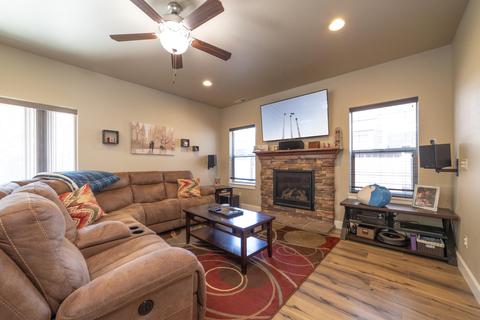 21387 NE Nolan Ct, Bend, OR 97701 photo 9