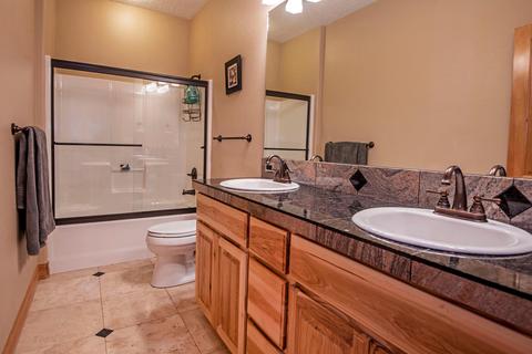 1171 E Cascade Ave, Sisters, OR 97759 photo 12
