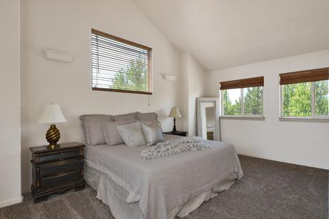 20791 Egypt Dr, Bend, OR 97701 photo 33