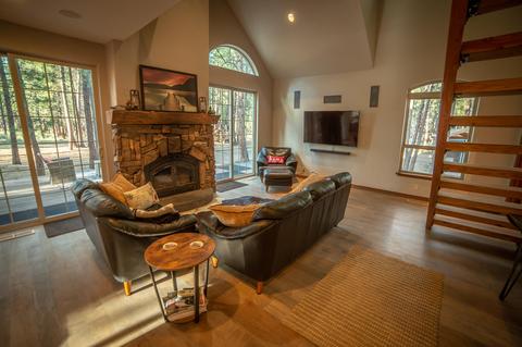 153544 Little River Loop, La Pine, OR 97739 photo 13