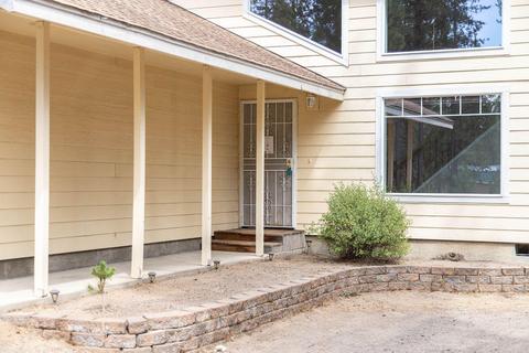 16944 Downey Rd, Bend, OR 97707 photo 2