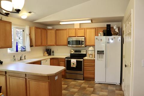 263 SE Amanda Ct, Bend, OR 97702 photo 10