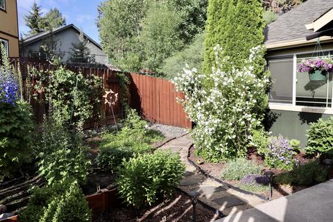 263 SE Amanda Ct, Bend, OR 97702 photo 39