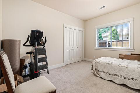 935 Pumpkin Ridge Dr, Eagle Point, OR 97524 photo 19
