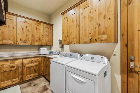60429 Snapshot Loop, Bend, OR 97702 photo 31