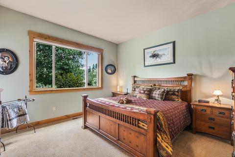 60429 Snapshot Loop, Bend, OR 97702 photo 27