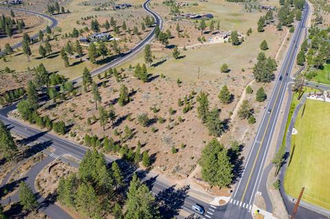 19190 Macalpine Loop, Bend, OR 97702 photo 3