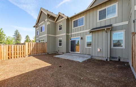 1031 SE Leonel Ln, Bend, OR 97702 photo 13