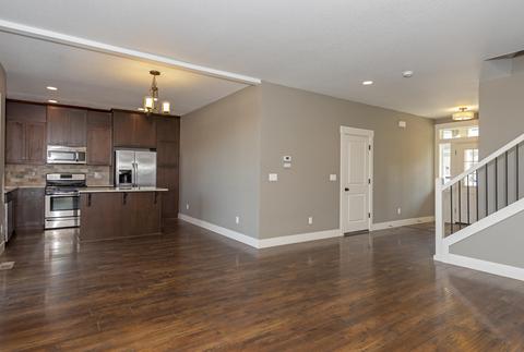 1031 SE Leonel Ln, Bend, OR 97702 photo 3