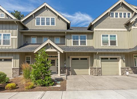 1031 SE Leonel Ln, Bend, OR 97702 photo 1