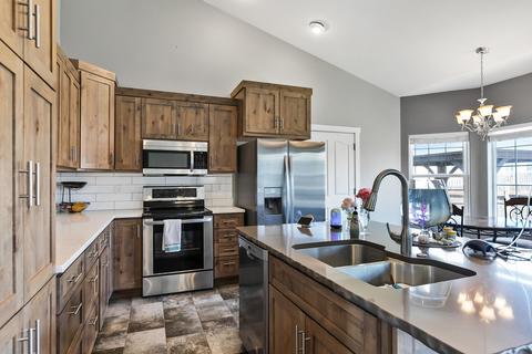 280 E Ridgeview Dr, Culver, OR 97734 photo 6