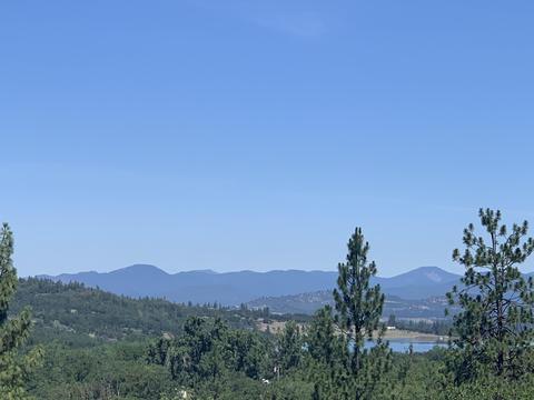 5222 Davanna Dr, Eagle Point, OR 97524 photo 1
