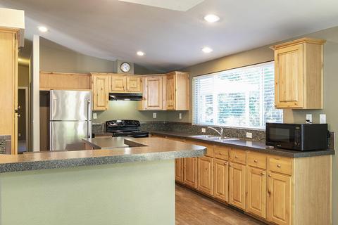 560 Marcy Loop Rd, Grants Pass, OR 97527 photo 9