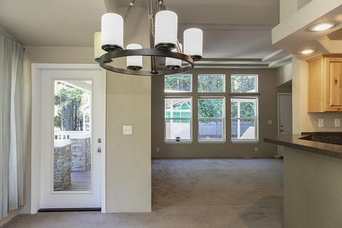 560 Marcy Loop Rd, Grants Pass, OR 97527 photo 4