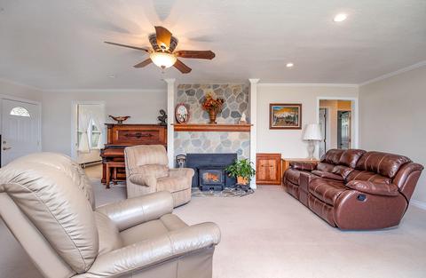 18809 Hill Rd, Merrill, OR 97633 photo 7