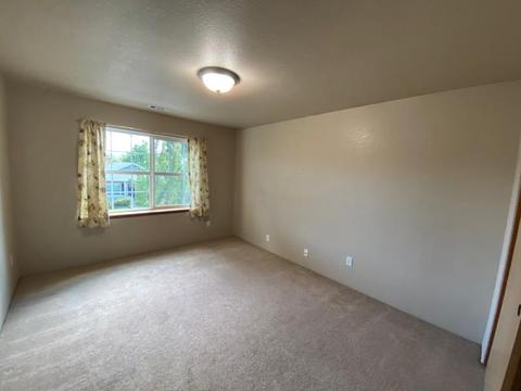 367 Brookhaven Dr, Central Point, OR 97502 photo 8