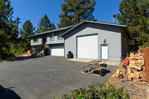 61235 Benham Rd, Bend, OR 97702 photo 8