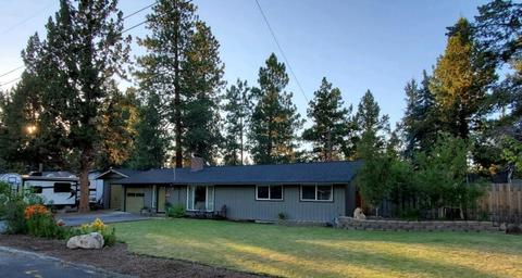 1238 NE Burnside Ave, Bend, OR 97701 photo 2