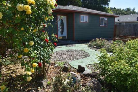167 Neva St, Eagle Point, OR 97524 photo 1