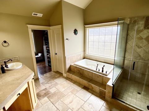 60821 Yellow Leaf St, Bend, OR 97702 photo 24