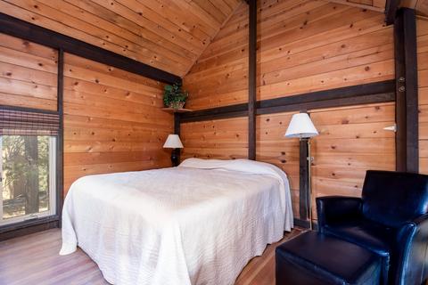 17630 Cluster Cabin Ln, Sunriver, OR 97707 photo 13
