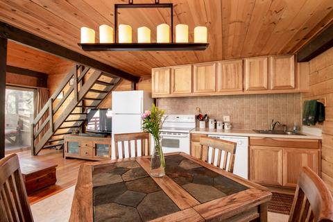 17630 Cluster Cabin Ln, Sunriver, OR 97707 photo 2