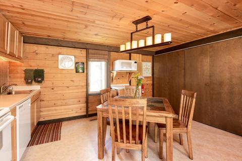 17630 Cluster Cabin Ln, Sunriver, OR 97707 photo 4