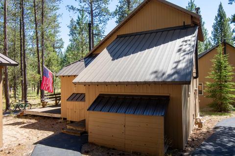 17630 Cluster Cabin Ln, Sunriver, OR 97707 photo 20