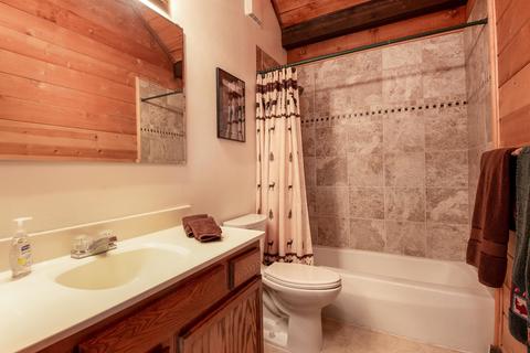 17630 Cluster Cabin Ln, Sunriver, OR 97707 photo 14