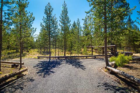 16690 Willow Ln, La Pine, OR 97739 photo 2