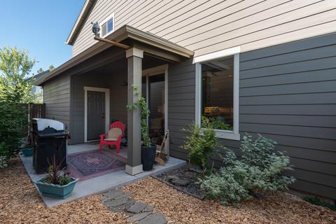 20864 Gateway Dr, Bend, OR 97702 photo 23