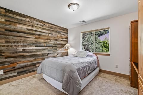 20859 Desert Stream Pl, Bend, OR 97702 photo 19