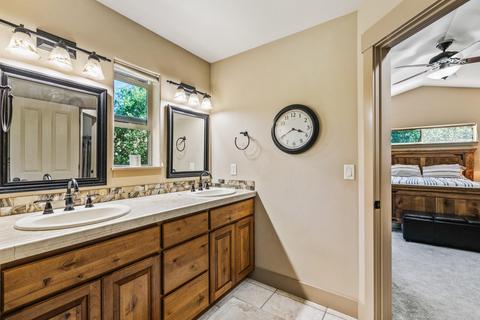 20859 Desert Stream Pl, Bend, OR 97702 photo 16