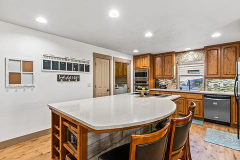 20859 Desert Stream Pl, Bend, OR 97702 photo 8