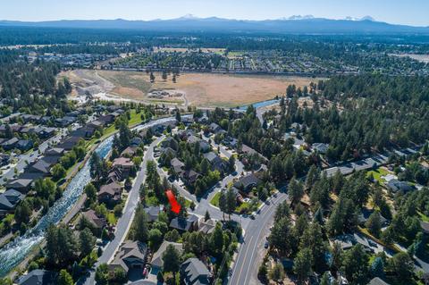 20859 Desert Stream Pl, Bend, OR 97702 photo 33
