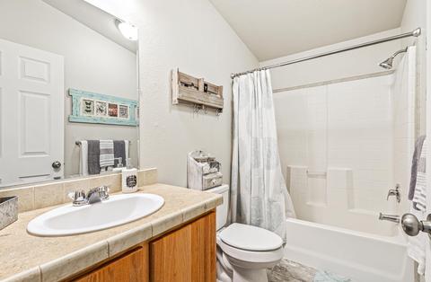 6856 Pinehurst St, Central Point, OR 97502 photo 10