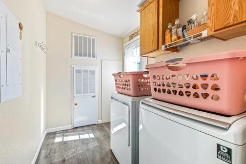 6856 Pinehurst St, Central Point, OR 97502 photo 17