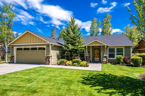 60939 Garrison Dr, Bend, OR 97702 photo 1