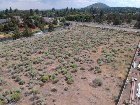20875 Redside Ct, Bend, OR 97701 photo 1