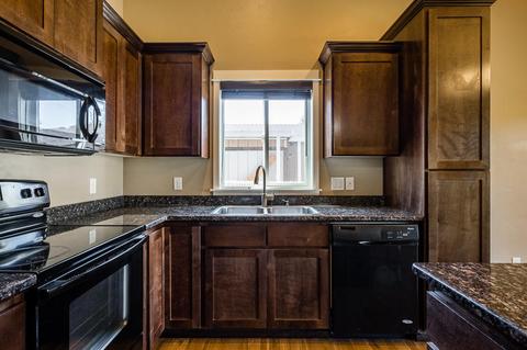 311 Bradley Way, Eagle Point, OR 97524 photo 12