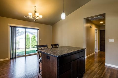 311 Bradley Way, Eagle Point, OR 97524 photo 13