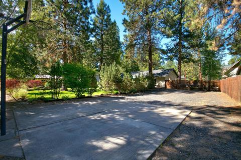 18988 Baker Rd, Bend, OR 97702 photo 28