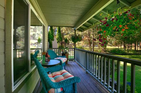 18988 Baker Rd, Bend, OR 97702 photo 5