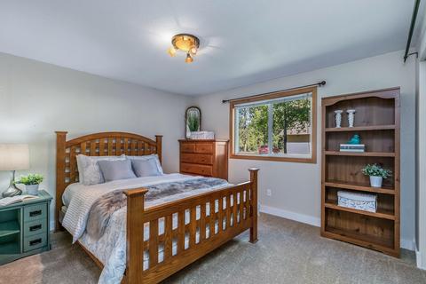 18988 Baker Rd, Bend, OR 97702 photo 17