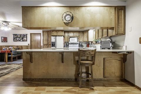 460 W Pine St, Central Point, OR 97502 photo 13