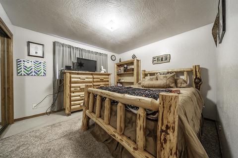 460 W Pine St, Central Point, OR 97502 photo 18