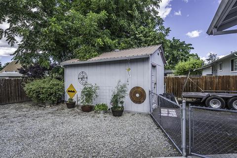 460 W Pine St, Central Point, OR 97502 photo 30